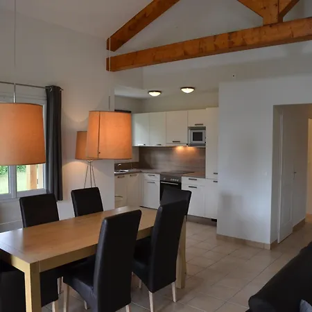 Stunning French For 4 In Loire Vila *